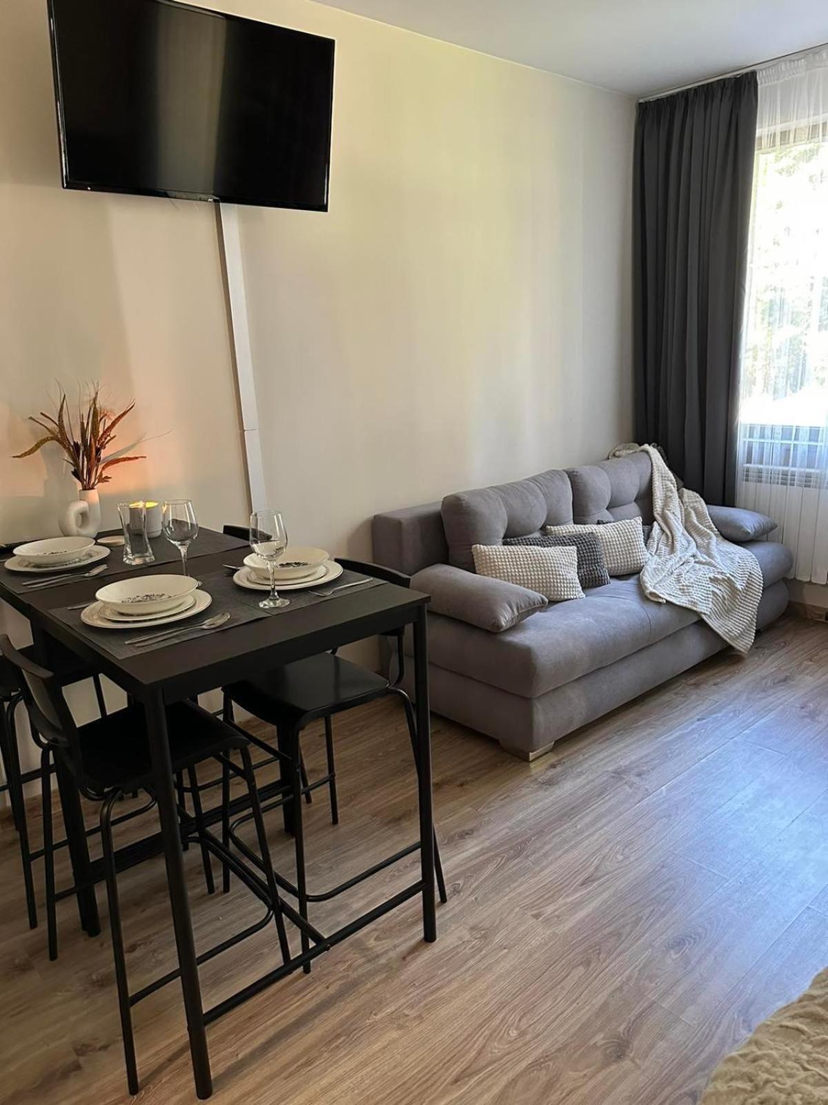 Cozy Riverside Pine Studio E5 โบโรเวทส์ ภายนอก รูปภาพ